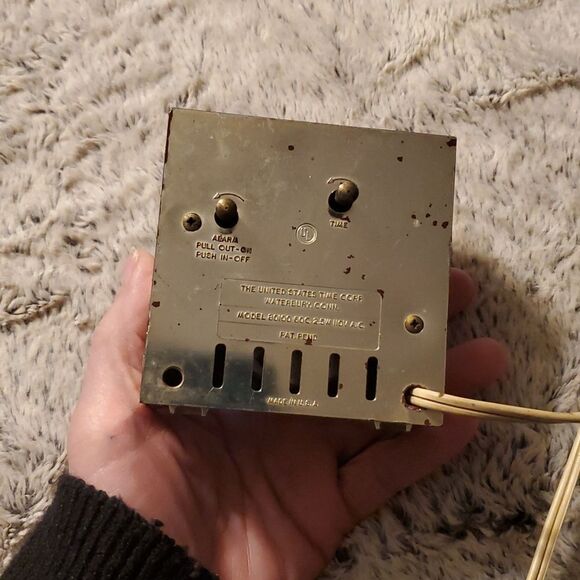 1960s Retro Timex Light Up Analog Electric Alarm Clocks MCM Tested Working - Picture 9 of 12